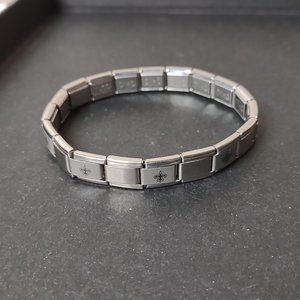 6 3/4 Inch Very Cool New Orleans Saints Themed Italian Charm Bracelet